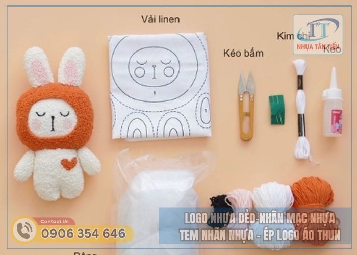 Chuẩn bị nguyên liệu làm móc khoá gấu bông
